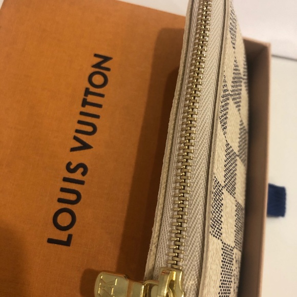 Louis Vuitton Key Pouch Cles Damier Azur - Picture 8 of 9